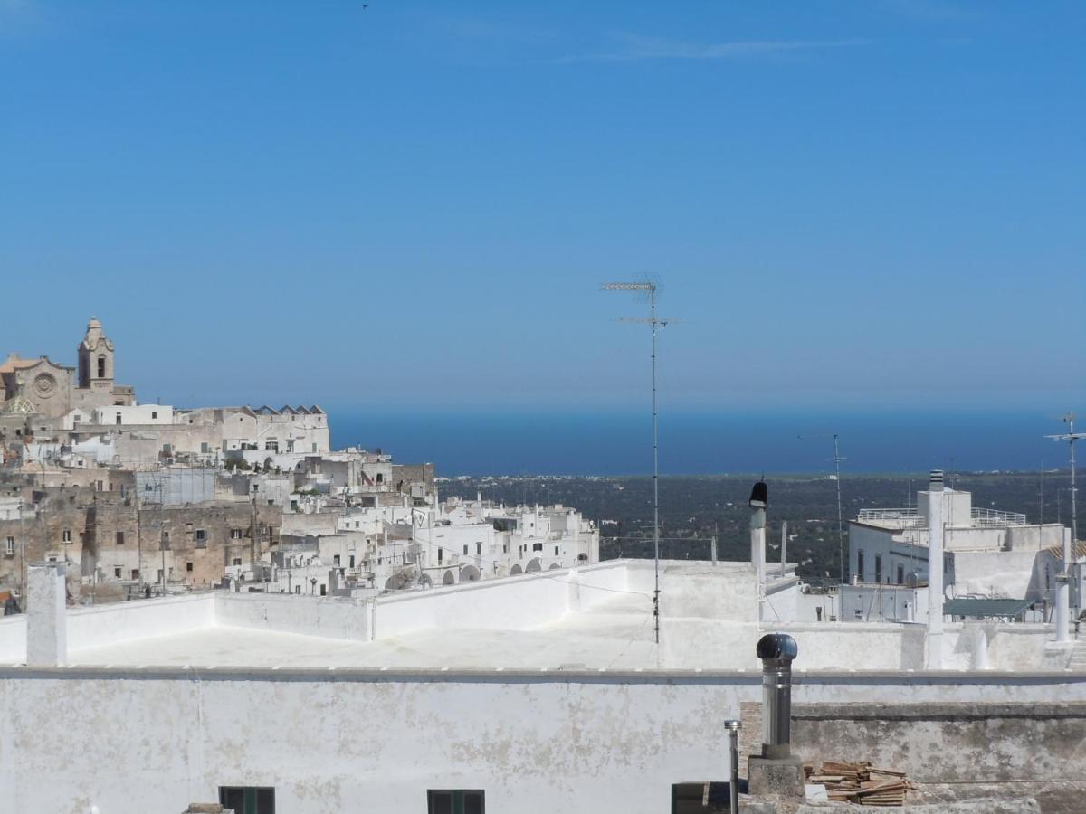Casa Josephina - Three Level Stone Home With Balcony, 2 Roof Terraces & Sea Views 오스투니 외부 사진