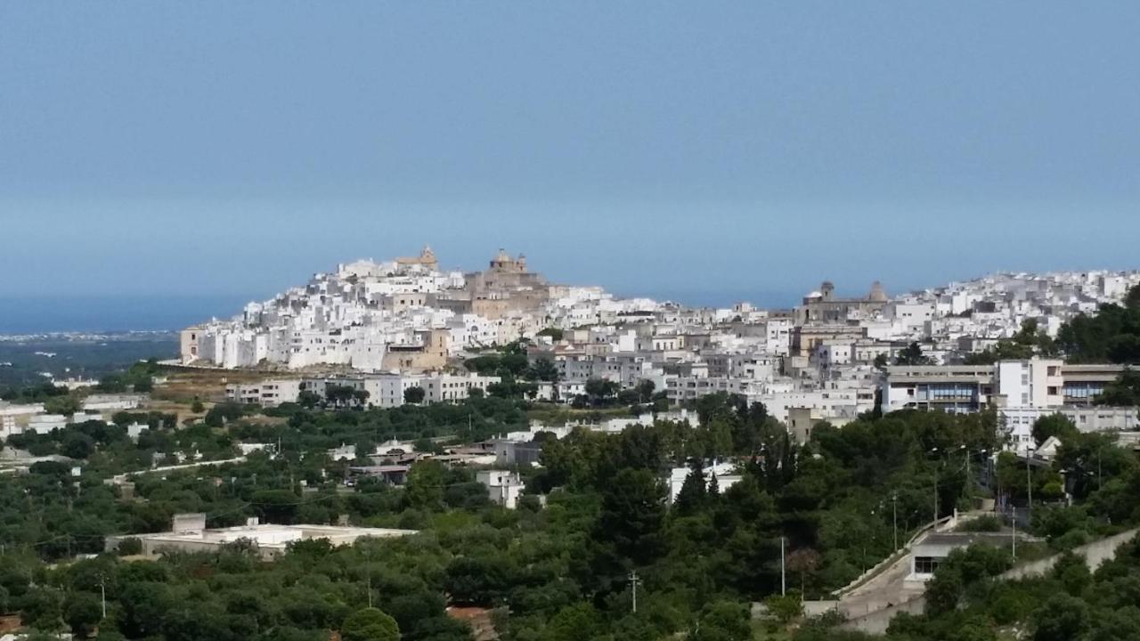 Casa Josephina - Three Level Stone Home With Balcony, 2 Roof Terraces & Sea Views 오스투니 외부 사진